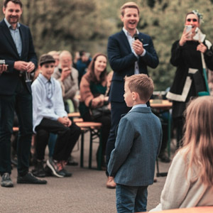 Kinderwillkommensfest-Fotografie von Uwe Schmitz | Freier Trauredner, Trauerredner und Redner auf Kinderwillkommensfesten und Jubiläumshochzeiten in Bonn, Köln und NRW